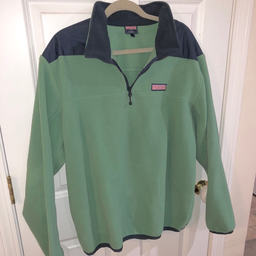 Vineyard Vines pullover